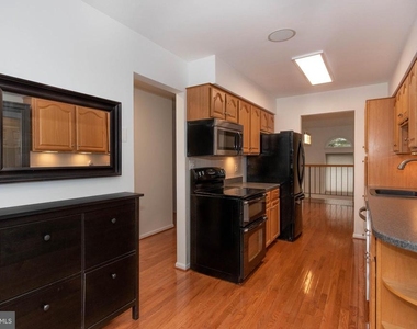 13939 Preacher Chapman Place - Photo Thumbnail 5