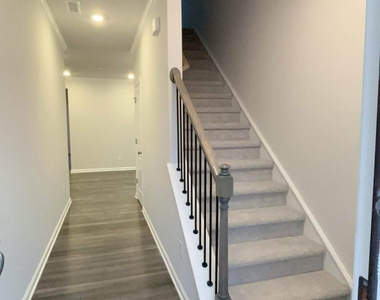 1013 Red Wing Drive - Photo Thumbnail 1