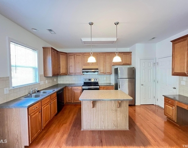3113 Sentinel Ferry Lane - Photo Thumbnail 2