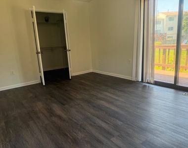 3042 Mission Drive - Photo Thumbnail 19