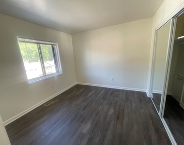 3042 Mission Drive - Photo Thumbnail 28