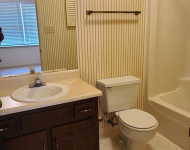6416 Meadow View Drive - Photo Thumbnail 50