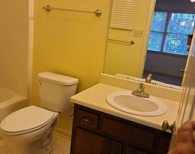 6416 Meadow View Drive - Photo Thumbnail 45