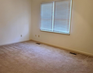 6416 Meadow View Drive - Photo Thumbnail 37