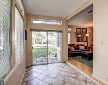 12232 Fort Buffalo Circle - Photo Thumbnail 23