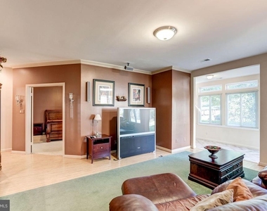 12232 Fort Buffalo Circle - Photo Thumbnail 24
