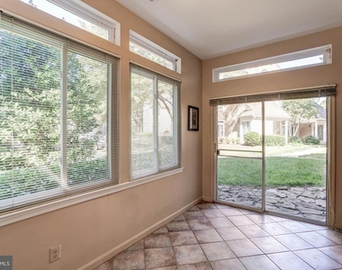 12232 Fort Buffalo Circle - Photo Thumbnail 22