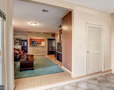 12232 Fort Buffalo Circle - Photo Thumbnail 20