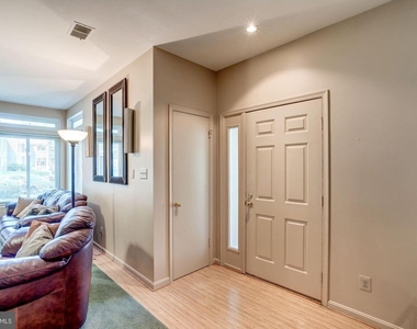 12232 Fort Buffalo Circle - Photo Thumbnail 1