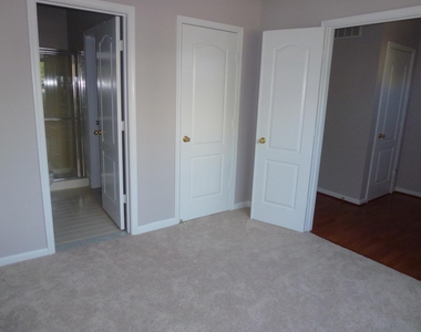 13125 Park Crescent Circle - Photo Thumbnail 5