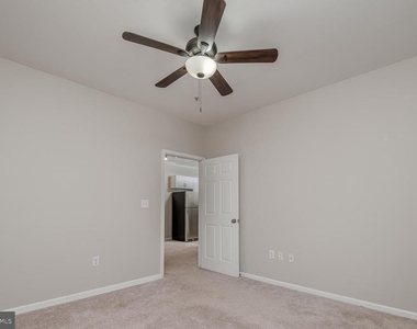 12144 Garden Circle - Photo Thumbnail 9