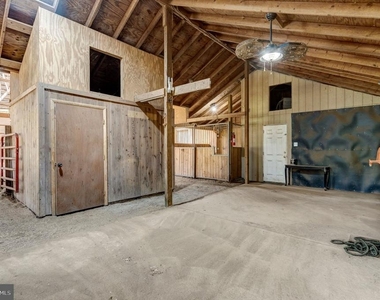 9253 Cliff Mills Road - Photo Thumbnail 16