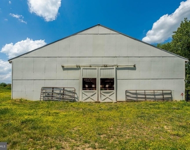 9253 Cliff Mills Road - Photo Thumbnail 35