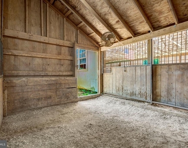 9253 Cliff Mills Road - Photo Thumbnail 19