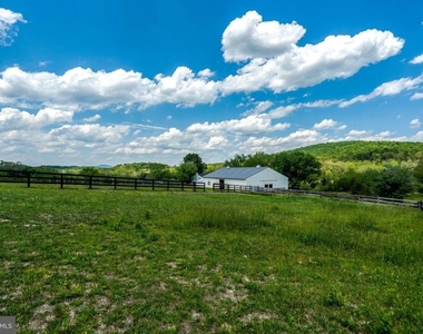 9253 Cliff Mills Road - Photo Thumbnail 36