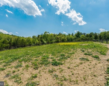 9253 Cliff Mills Road - Photo Thumbnail 49