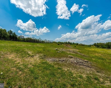 9253 Cliff Mills Road - Photo Thumbnail 42