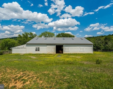 9253 Cliff Mills Road - Photo Thumbnail 33