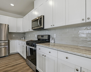 949 Robbie Jackson Lane - Photo Thumbnail 16