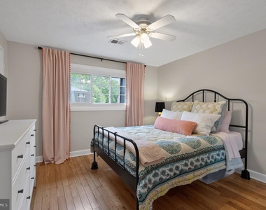 150 S Virginia Avenue - Photo Thumbnail 21