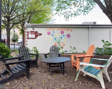 150 S Virginia Avenue - Photo Thumbnail 49