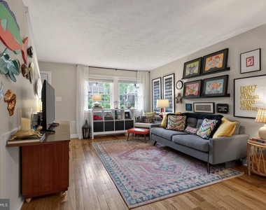 150 S Virginia Avenue - Photo Thumbnail 7