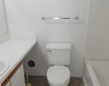 1341 Crab Orchard Drive - Photo Thumbnail 9