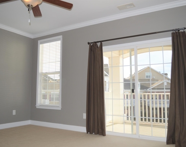 10410 Sablewood Drive - Photo Thumbnail 26