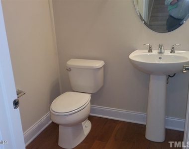10410 Sablewood Drive - Photo Thumbnail 10