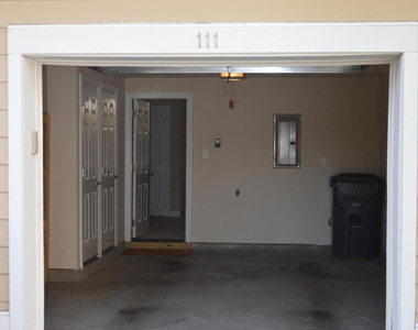 10410 Sablewood Drive - Photo Thumbnail 18