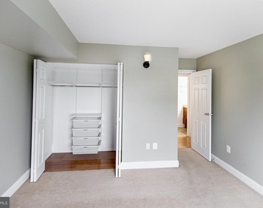 6300 Stevenson Avenue - Photo Thumbnail 21