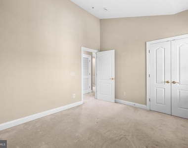 5237 Bessley Place - Photo Thumbnail 69