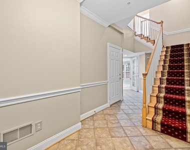 5237 Bessley Place - Photo Thumbnail 2