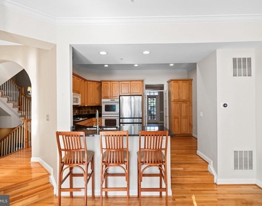 5237 Bessley Place - Photo Thumbnail 31