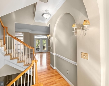5237 Bessley Place - Photo Thumbnail 18