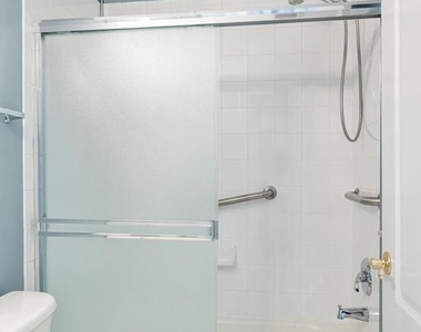 5237 Bessley Place - Photo Thumbnail 15