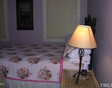 12 Henderson Street - Photo Thumbnail 4