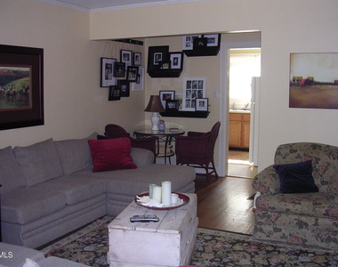 12 Henderson Street - Photo Thumbnail 1