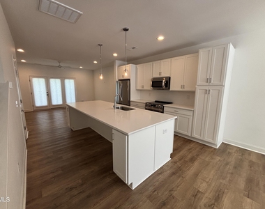 5710 Parker Pnes Court - Photo Thumbnail 12