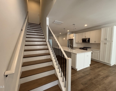 5710 Parker Pnes Court - Photo Thumbnail 38