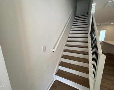 5710 Parker Pnes Court - Photo Thumbnail 28