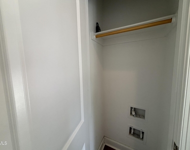 5710 Parker Pnes Court - Photo Thumbnail 10