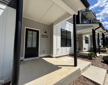 5710 Parker Pnes Court - Photo Thumbnail 7