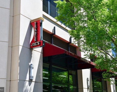1200 N Hartford Street - Photo Thumbnail 24