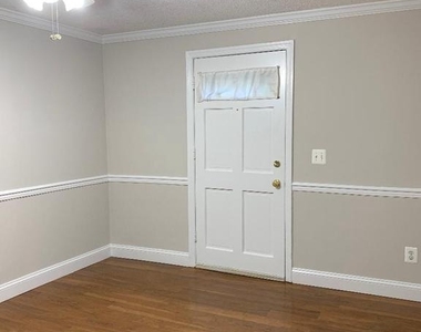 1336 N Ode Street - Photo Thumbnail 6