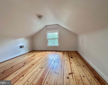 1208 S Cleveland Street - Photo Thumbnail 9