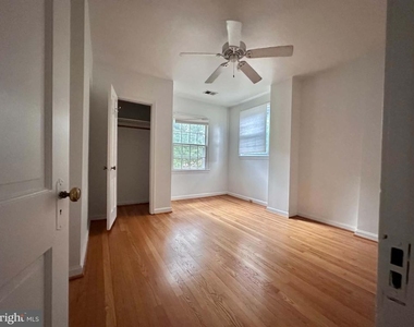1208 S Cleveland Street - Photo Thumbnail 3