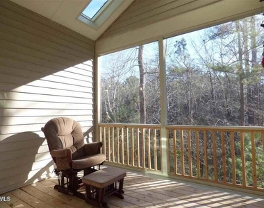 342 Rose Walk Lane - Photo Thumbnail 12