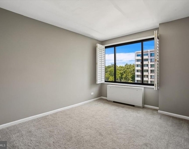 4501 Arlington Boulevard - Photo Thumbnail 14