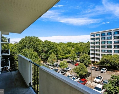 4501 Arlington Boulevard - Photo Thumbnail 17